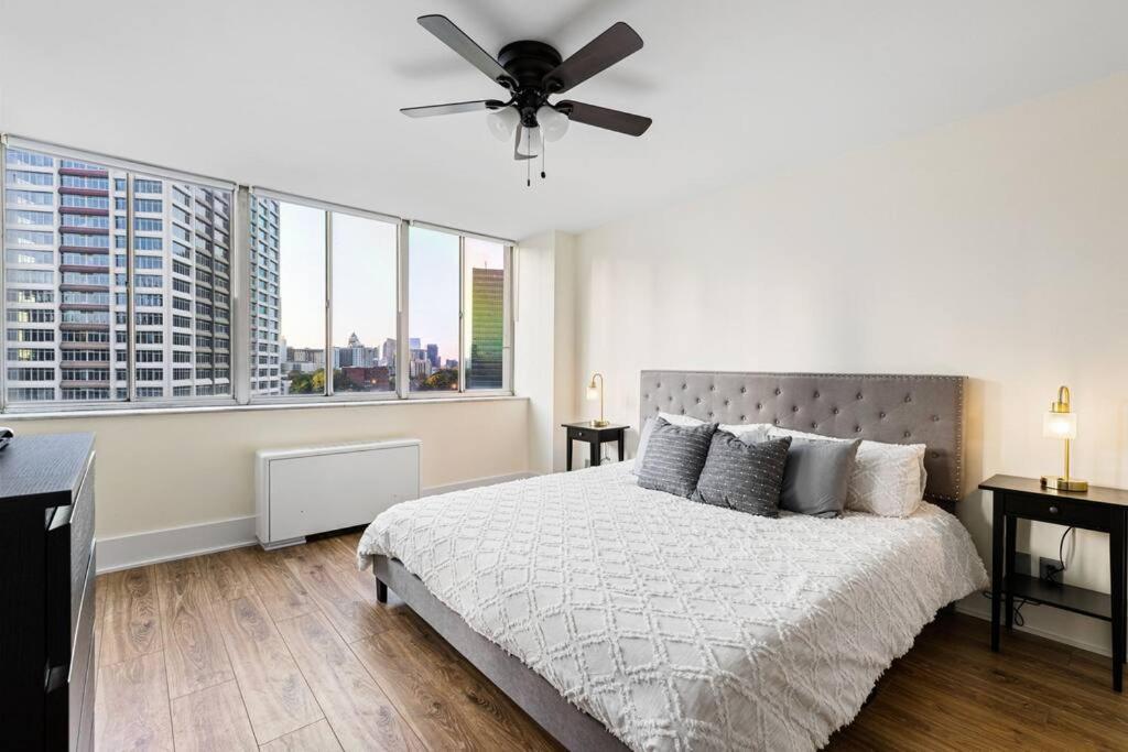 דירות אטלנטה 1109-Extra Lg-King Bed-1 Free Park-Fast Wifi-Dtw מראה חיצוני תמונה