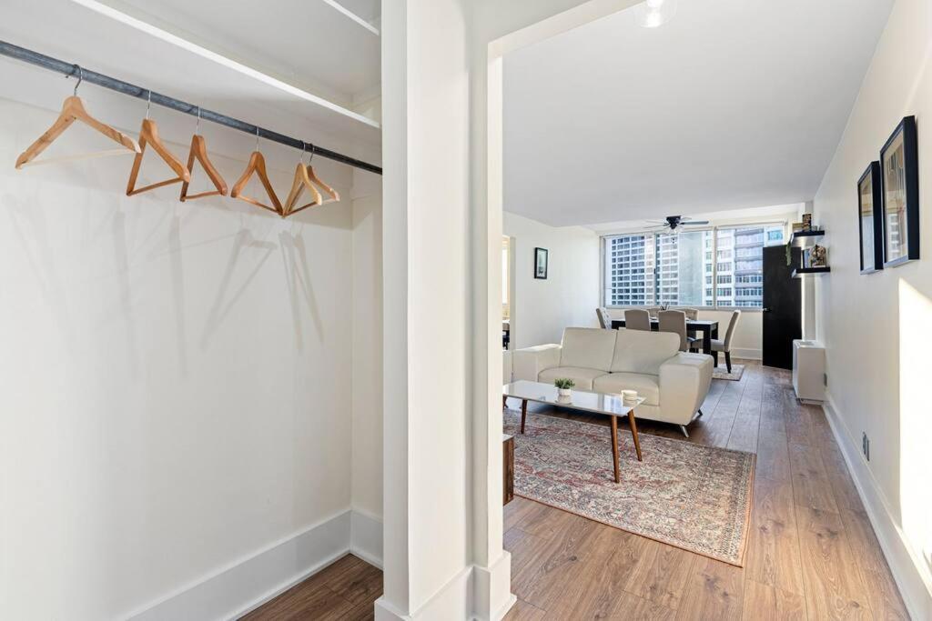 דירות אטלנטה 1109-Extra Lg-King Bed-1 Free Park-Fast Wifi-Dtw מראה חיצוני תמונה